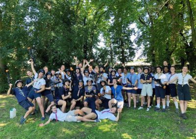 Groupe de scout après une session de laser game